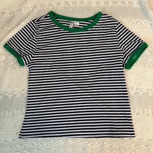 H&M T-shirt / size medium